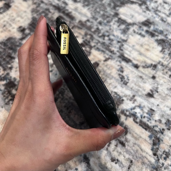 Fossil Jori Bifold Black Leather Wallet - Picture 4 of 6